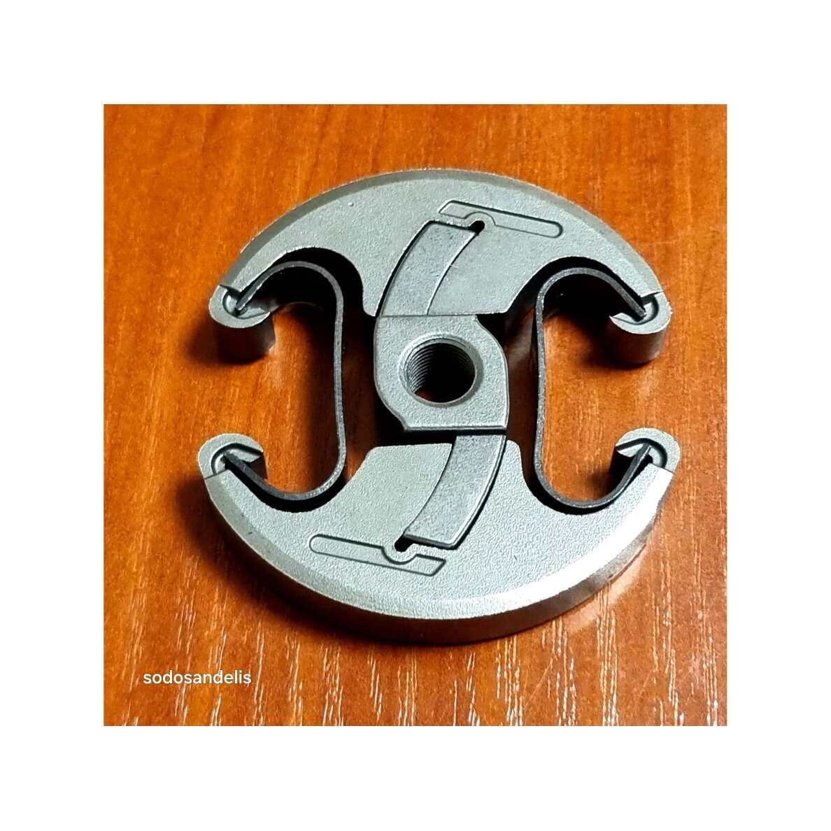 Sankaba skirta Husqvarna 340 345 346 350 445 JONSERED 2141 2145 2149 2150 2152 537110503 1 Sankaba skirta Husqvarna 340 345 346 350 445 JONSERED 2141 2145 2149 2150 2152 537110503 1