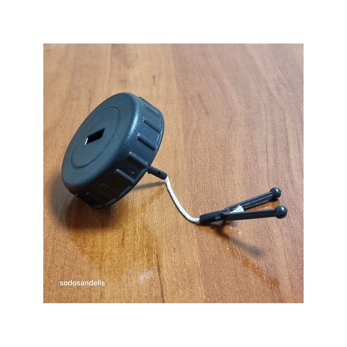 Kuro / alyvos bako kamštis tinkantis STIHL 017 018 019 MS170 MS180 MS190 11303500500 1 Kuro / alyvos bako kamštis tinkantis STIHL 017 018 019 MS170 MS180 MS190 11303500500 1
