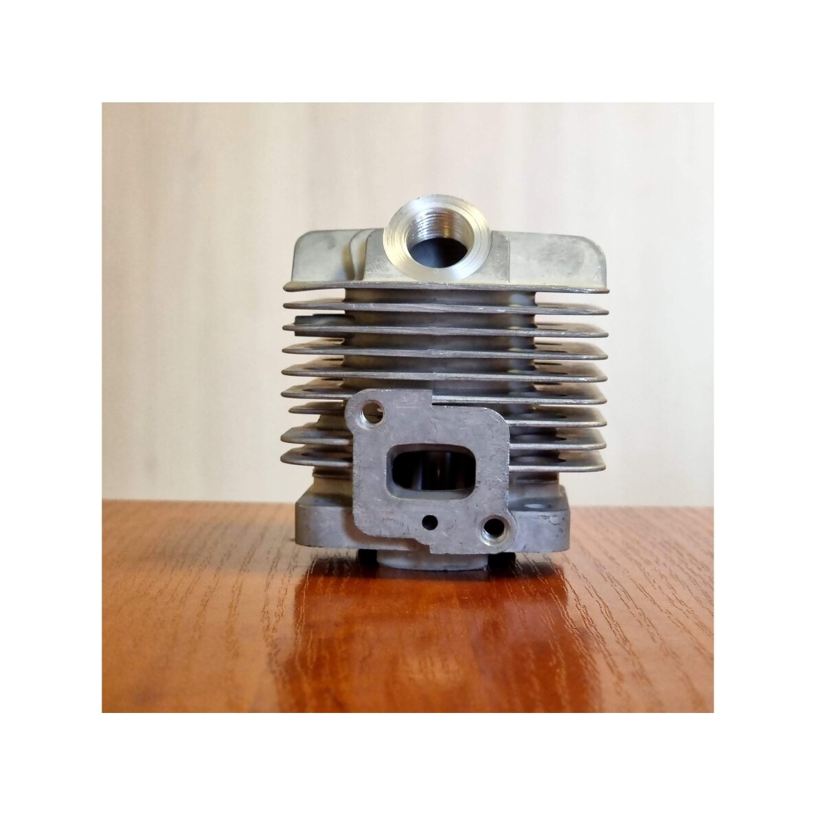 Cilindrs paredzēts HECHT 129BTS un citiem ķīniešu trimmeriem TL26 1E34F 34mm Stūmokaļa taps 8mm \/ 28mm 2 Cilindrs paredzēts HECHT 129BTS un citiem ķīniešu trimmeriem TL26 1E34F 34mm Stūmokaļa taps 8mm \/ 28mm 2