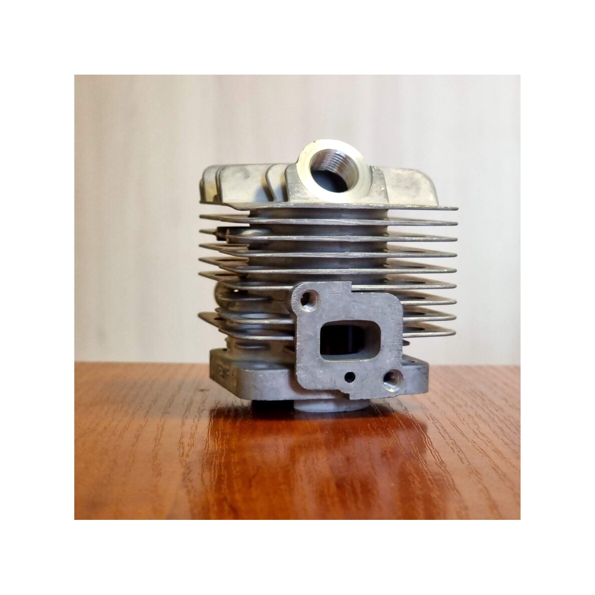 Cilindrs paredzēts HECHT 129BTS un citiem ķīniešu trimmeriem TL26 1E34F 34mm Stūmokaļa taps 8mm \/ 28mm 3 Cilindrs paredzēts HECHT 129BTS un citiem ķīniešu trimmeriem TL26 1E34F 34mm Stūmokaļa taps 8mm \/ 28mm 3