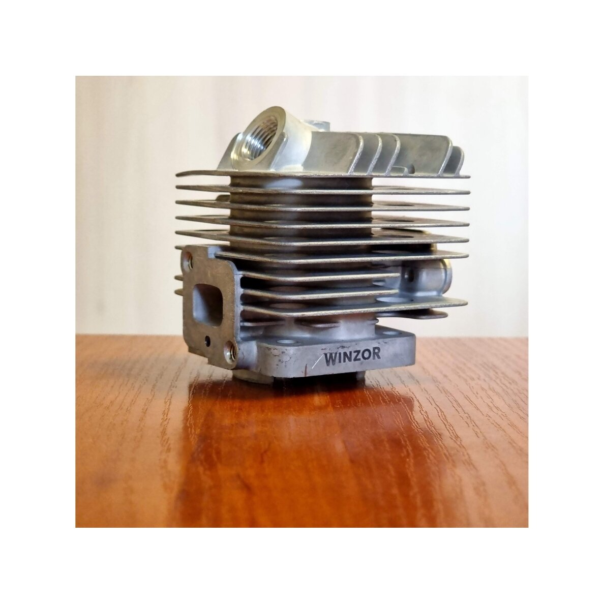 Cilindrs paredzēts HECHT 129BTS un citiem ķīniešu trimmeriem TL26 1E34F 34mm Stūmokaļa taps 8mm \/ 28mm 1 Cilindrs paredzēts HECHT 129BTS un citiem ķīniešu trimmeriem TL26 1E34F 34mm Stūmokaļa taps 8mm \/ 28mm 1
