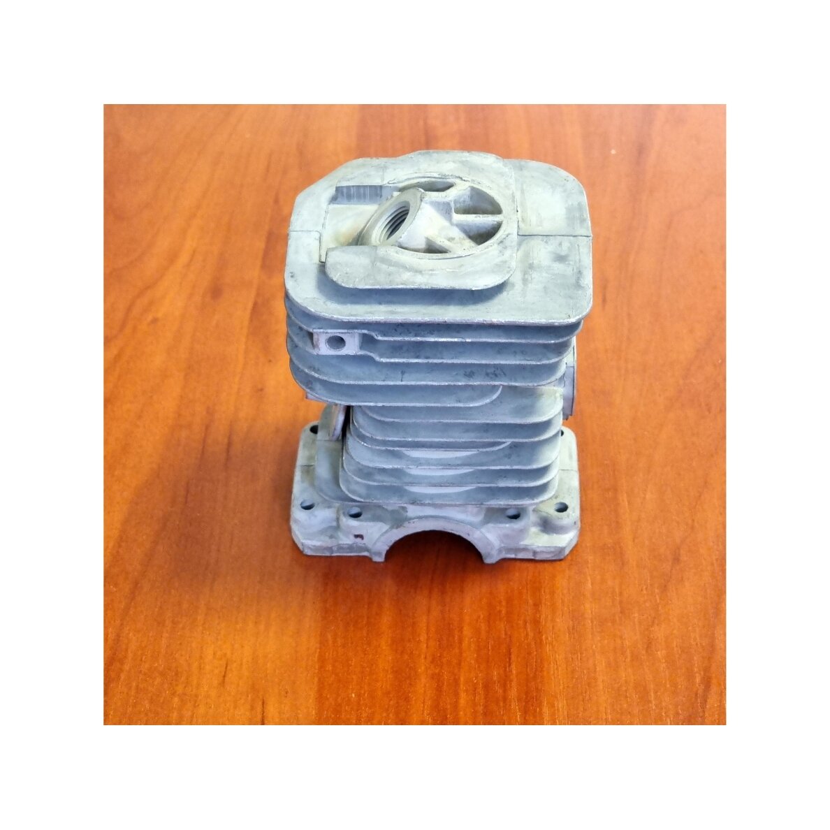 Cilindro komplektas Husqvarna 36 41 136 137 141 142 Pjūklams Kodas 530069941 13 Cilindro komplektas Husqvarna 36 41 136 137 141 142 Pjūklams Kodas 530069941 13