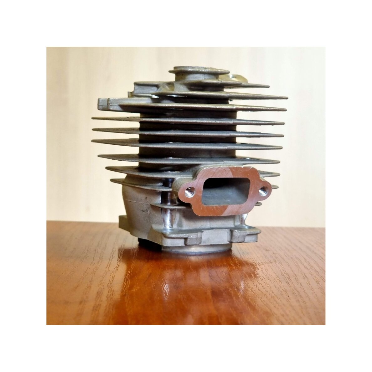 Cylinder kit for STIHL MS361 chainsaws. Code 11350201202 NIKASIL coating 2 Cylinder kit for STIHL MS361 chainsaws. Code 11350201202 NIKASIL coating 2