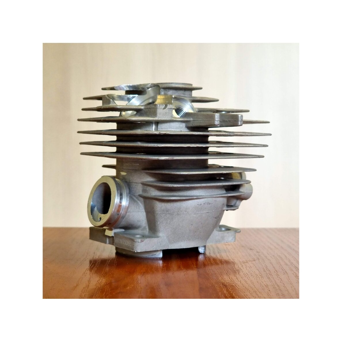 Cylinder kit for STIHL MS361 chainsaws. Code 11350201202 NIKASIL coating 1 Cylinder kit for STIHL MS361 chainsaws. Code 11350201202 NIKASIL coating 1
