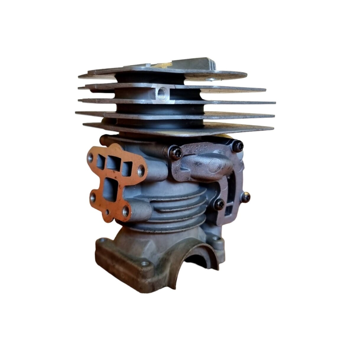 Cilindro komplektas Husqvarna 130 135 Mark II 39mm. 591465701 3 Cilindro komplektas Husqvarna 130 135 Mark II 39mm. 591465701 3