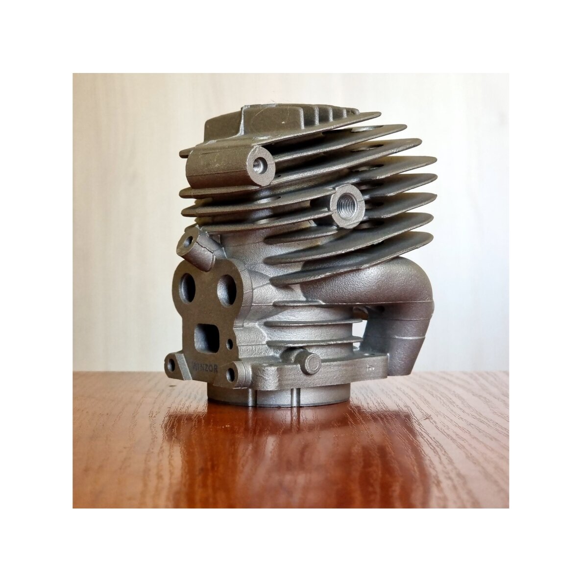 Cilindro komplektas Husqvarna K750 pjūklui 51MM 520757302 502757301 506386171 NIKASIL 2 Cilindro komplektas Husqvarna K750 pjūklui 51MM 520757302 502757301 506386171 NIKASIL 2