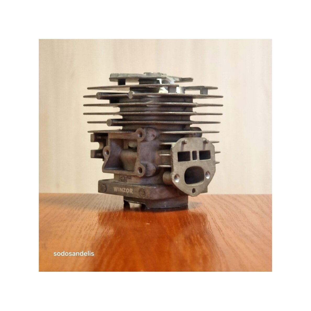 Cilindro komplektas skirtas Husqvarna 125 Partner 340S 350S 360S 582630003 583838201 1 Cilindro komplektas skirtas Husqvarna 125 Partner 340S 350S 360S 582630003 583838201 1
