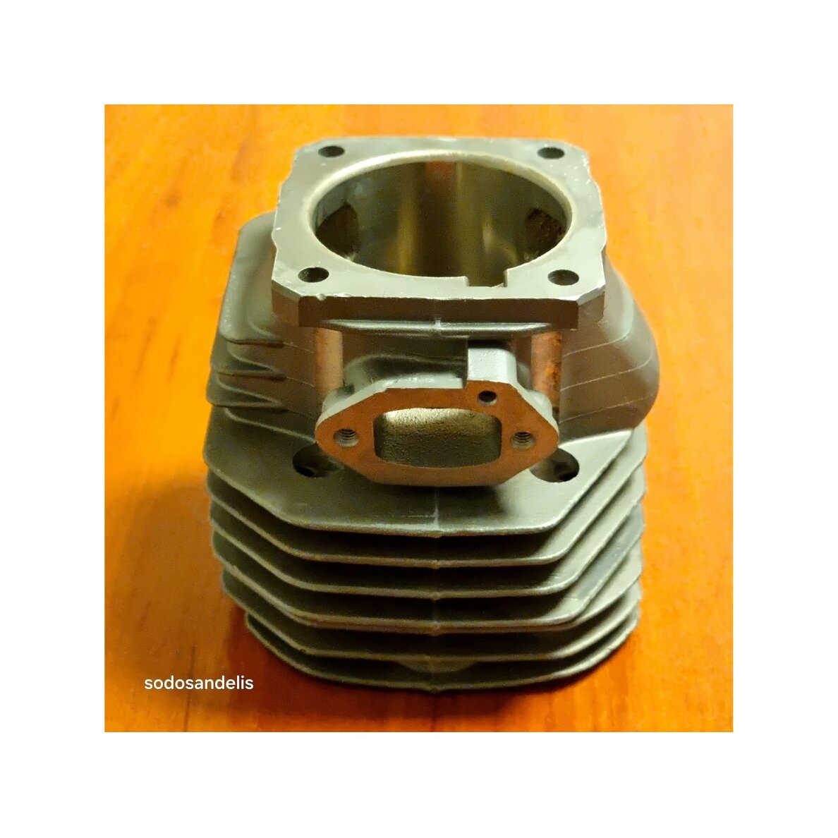 Cilindro komplektas skirtas Husqvarna 262 262XP 257  # 503907971 503541171 503541172 3
