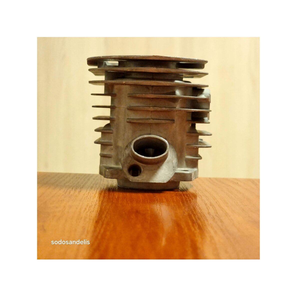 Cilindro komplektas skirtas Husqvarna 50 51 55 Pjūklams Ø45mm 503168301 503924171 2 Cilindro komplektas skirtas Husqvarna 50 51 55 Pjūklams Ø45mm 503168301 503924171 2