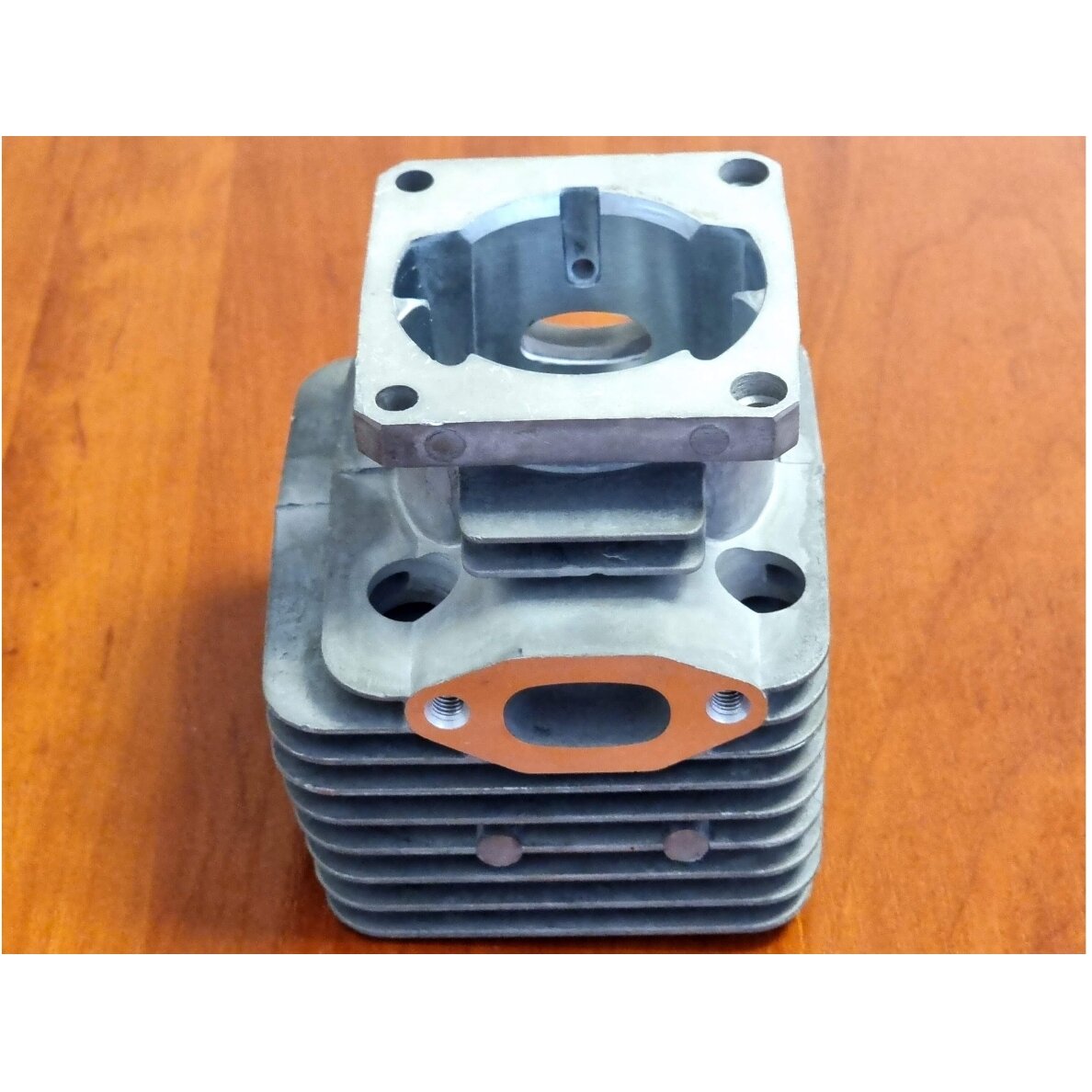 Cilindro komplektas STIHL FS250 FS250R FS200 FS200R FS020 FS202 FT250 FS120 HT250 trimeriams 40MM 13