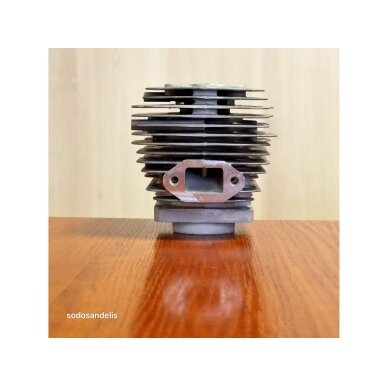 Cilindrs paredzēts Husqvarna 143R II 143AE 443RB 542RBS Zenoah G45L E45A 510064201 515361401 2 Cilindrs paredzēts Husqvarna 143R II 143AE 443RB 542RBS Zenoah G45L E45A 510064201 515361401 2