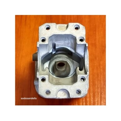 Cilindro komplektas Husqvarna 136 137 141 142 benzopjūklams 9 Cilindro komplektas Husqvarna 136 137 141 142 benzopjūklams 9