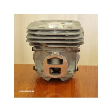 Cilindro komplektas skirtas Husqvarna 372 X‑Torq 365 X‑Torq 372XP X‑Torq 575255702 1 Cilindro komplektas skirtas Husqvarna 372 X‑Torq 365 X‑Torq 372XP X‑Torq 575255702 1