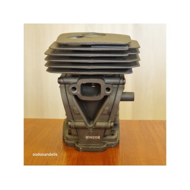 Cilindro komplektas skirtas Husqvarna 445; 450; Jonsered 2245; 2250 544119802 1 Cilindro komplektas skirtas Husqvarna 445; 450; Jonsered 2245; 2250 544119802 1