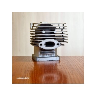 Cilindro komplektas skirtas STIHL FS120 FS200 FS200 FS250 FS250R BT120 HT250 38mm 4134 020 1212 5 Cilindro komplektas skirtas STIHL FS120 FS200 FS200 FS250 FS250R BT120 HT250 38mm 4134 020 1212 5