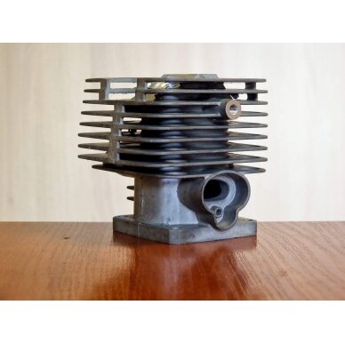 Cilindro komplektas STIHL FS250 FS250R FS200 FS200R FS020 FS202 FT250 FS120 HT250 trimeriams 40MM 5