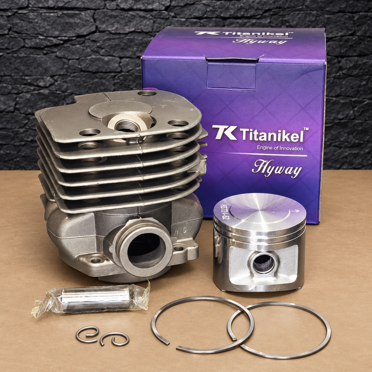 HYWAY TITANIKEL Husqvarna 372XP \/ 371XP \/ 365 \/ 362 cilindru komplekts 52 mm Big Bore - 503 93 93 72 HYWAY TITANIKEL Husqvarna 372XP \/ 371XP \/ 365 \/ 362 cilindru komplekts 52 mm Big Bore - 503 93 93 72