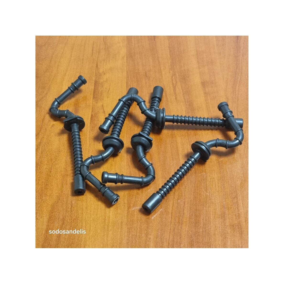 Degvielas šļūtene paredzēta Stihl 021 023 025 MS210 MS230 MS250 11233587703 11233587702 11233587701