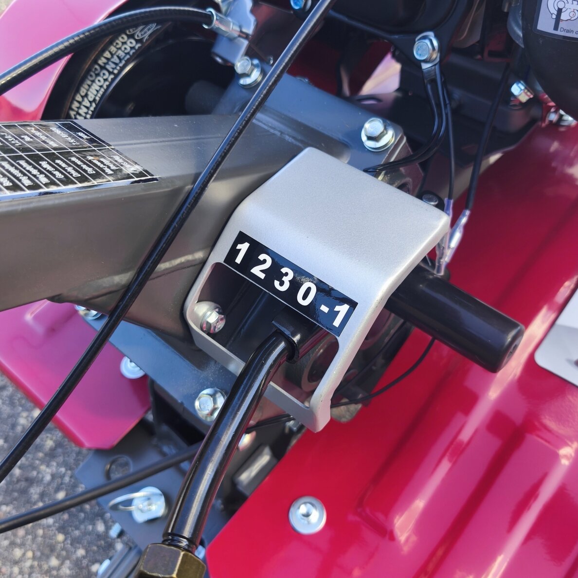 Motoblokas WEIMA WM900M-3 su darbiniu velenu 2 Motoblokas WEIMA WM900M-3 su darbiniu velenu 2