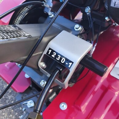 Motoblokas WEIMA WM900M-3 su darbiniu velenu 2 Motoblokas WEIMA WM900M-3 su darbiniu velenu 2