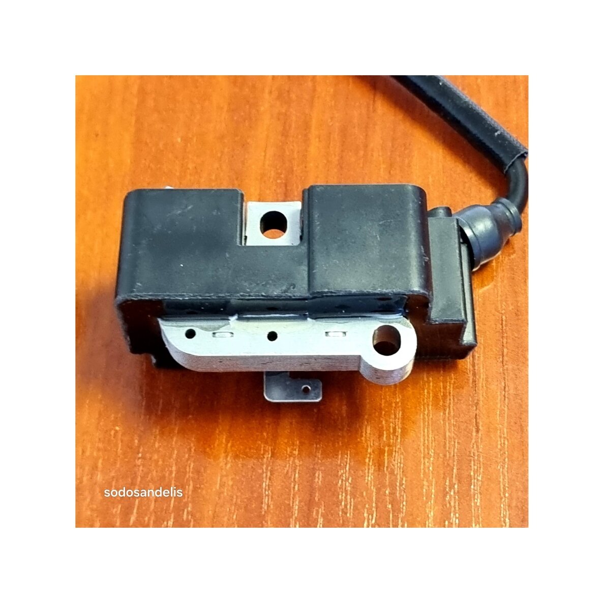 Chainsaw ignition coil for Husqvarna 338XPT 340 345 346XP 350 351 353 357XP 359 544047001 2 Chainsaw ignition coil for Husqvarna 338XPT 340 345 346XP 350 351 353 357XP 359 544047001 2