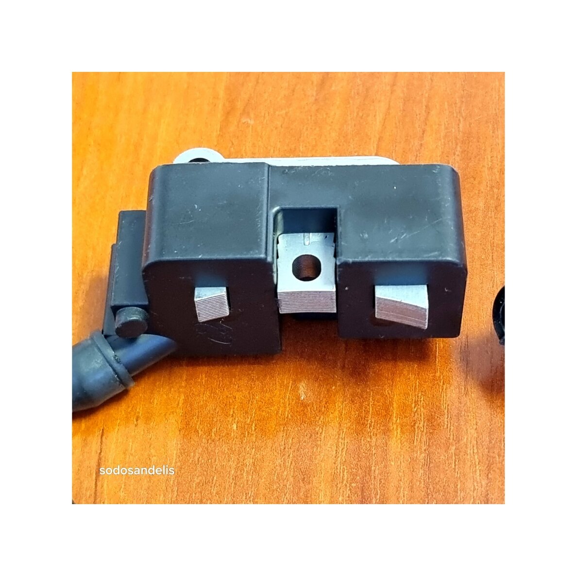 Chainsaw ignition coil for Husqvarna 338XPT 340 345 346XP 350 351 353 357XP 359 544047001 3 Chainsaw ignition coil for Husqvarna 338XPT 340 345 346XP 350 351 353 357XP 359 544047001 3