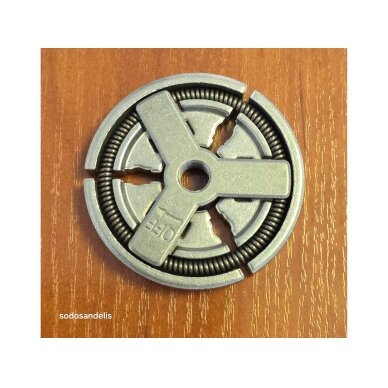 Clutch for Chinese 4500 5200 5800 Chainsaws 1