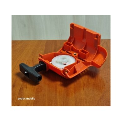 Starteris piemērots Husqvarna 323R 323RII 323RJ 323C 323L 323HE 323LD 325HDA 325HE 544071102 544071103 2 Starteris piemērots Husqvarna 323R 323RII 323RJ 323C 323L 323HE 323LD 325HDA 325HE 544071102 544071103 2