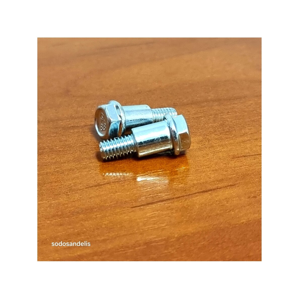 Valdymo rankenų varžtai SW800 / SD180 2