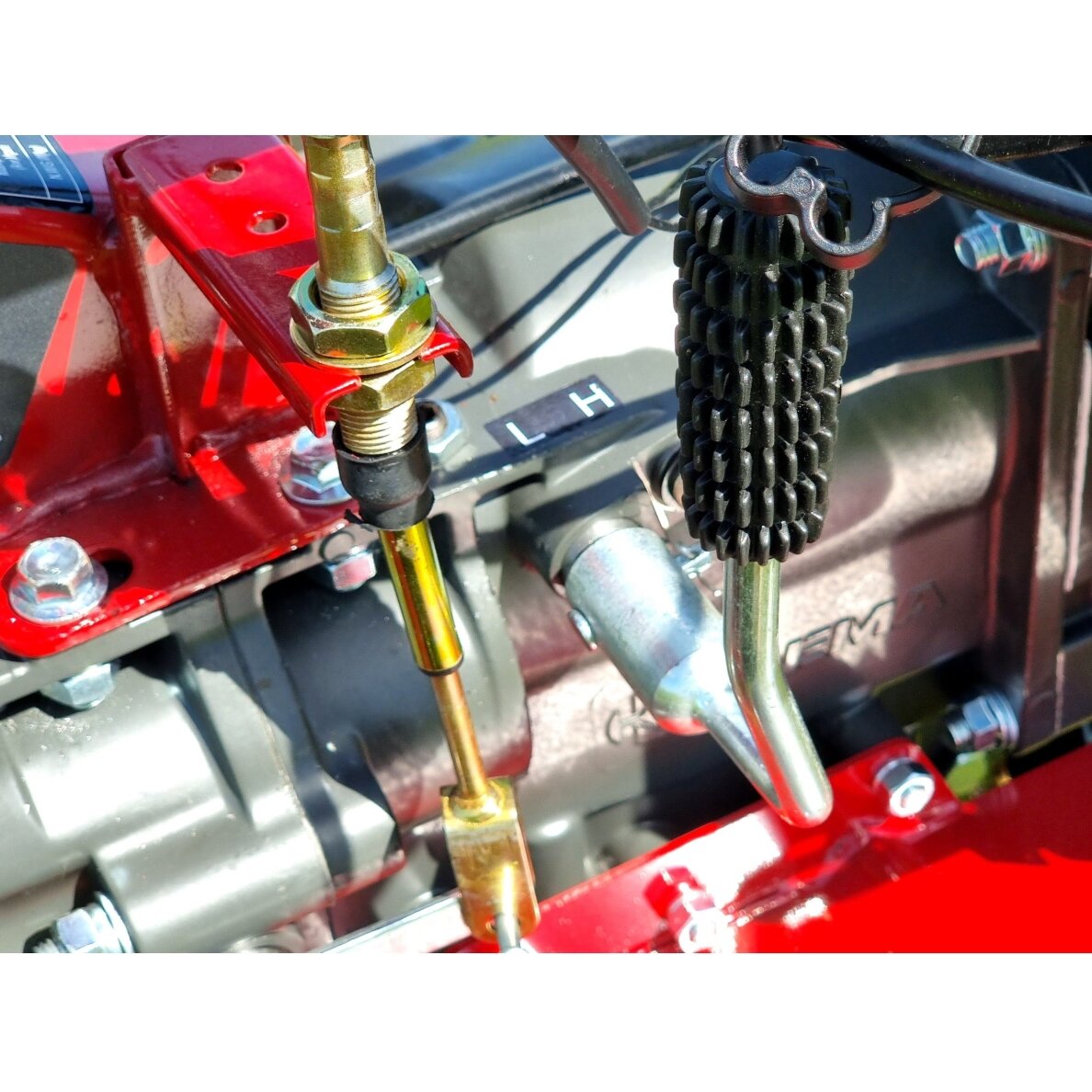 WEIMA WM1000N-6 motoblokas + Rotacinė žoliapjovė H-TYPE 3 WEIMA WM1000N-6 motoblokas + Rotacinė žoliapjovė H-TYPE 3