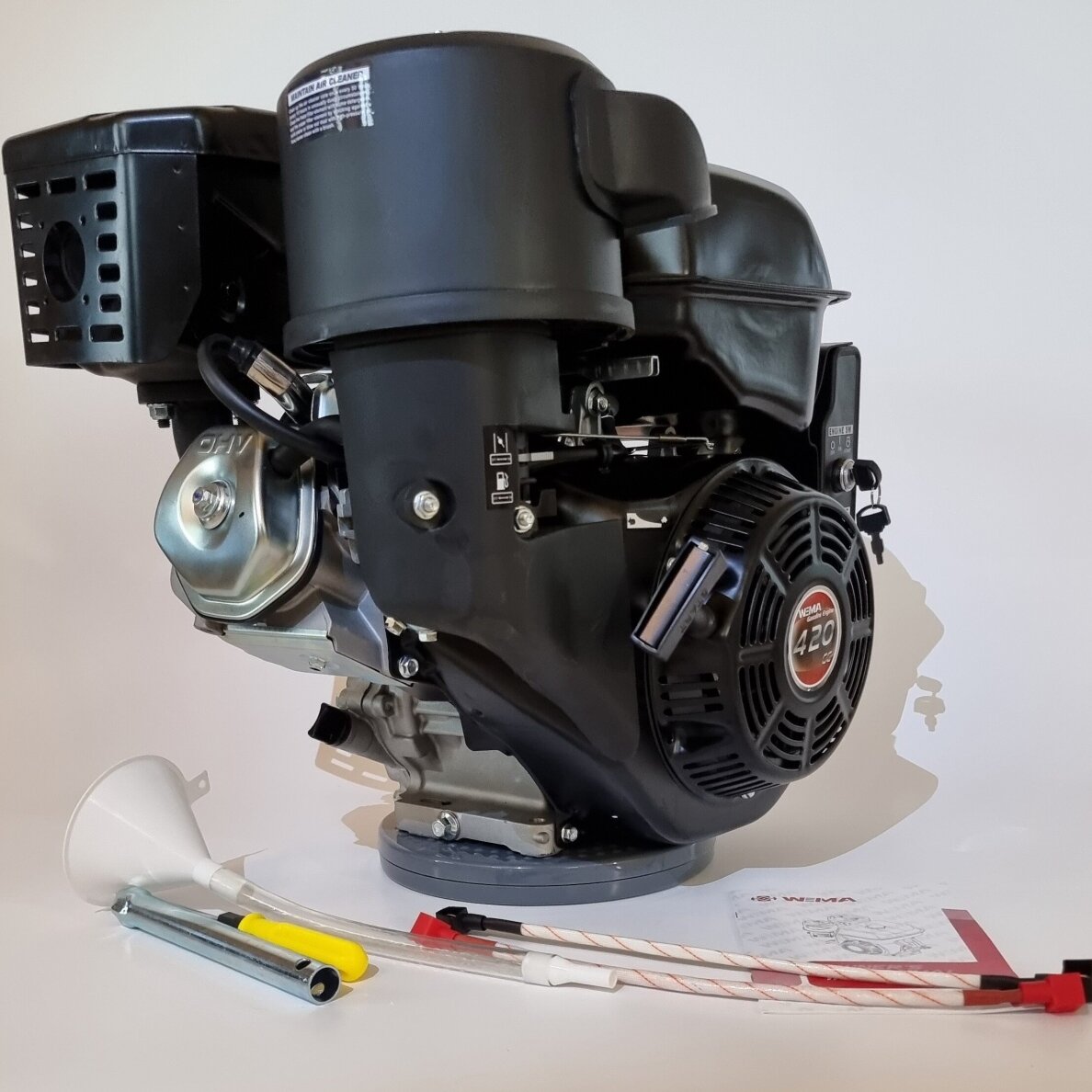 Benzininis 16ag. variklis su El. starteriu WEIMA WM190FE/P-2  S 2